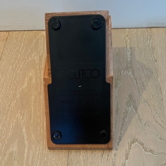 Cutco Solid Wood Knife Block - Essentials + 5 Set Block (10-Slot) - Picture 6 of 6